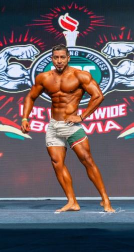 BOLIVIA-MUSCLESHOW-0008