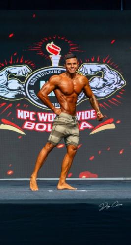 BOLIVIA-MUSCLESHOW-0027